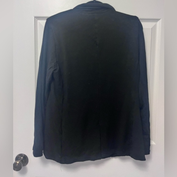 Tahari Soft Blazer, Size Large - Picture 6 of 7
